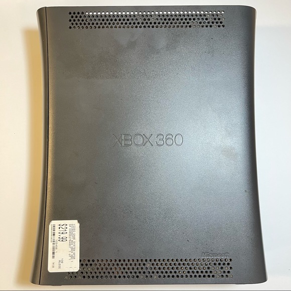 (MEGA BUNDLE) Xbox 360 Console (48) Games & Accessories!! - Picture 6 of 17